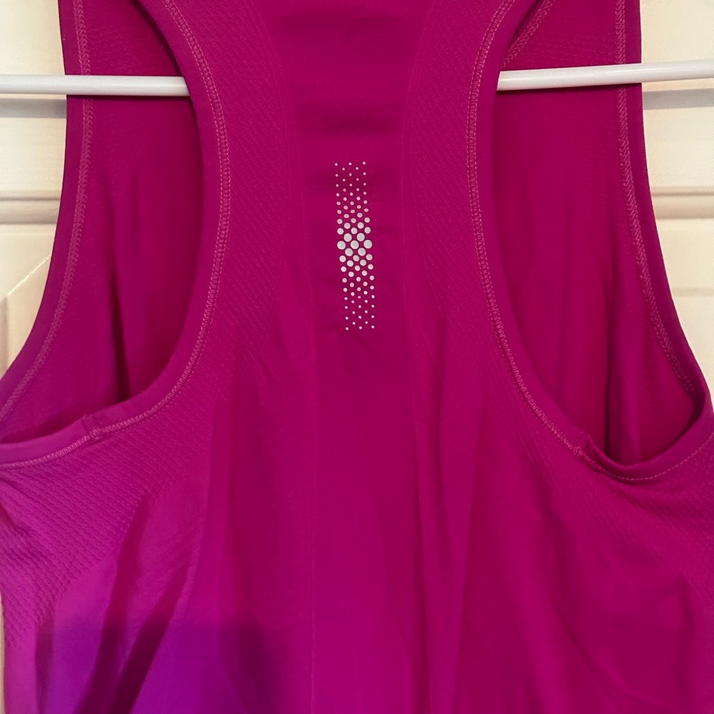 ATHLETA RACERBACK TANK WITH RUCHED SIDES size small - Picture 2 of 6